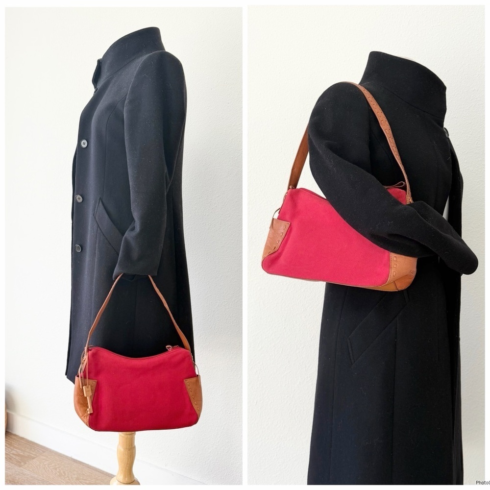 ❌❌SOLD ❌❌ FOSSIL Red Canvas Small Shoulder Bag Purse Brown Leather Side Pockets